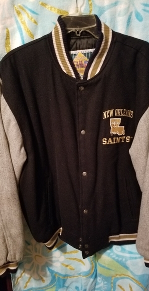Classic  Team Collections Other - Nice New Orleans Saints Varsity Jacket sz Large